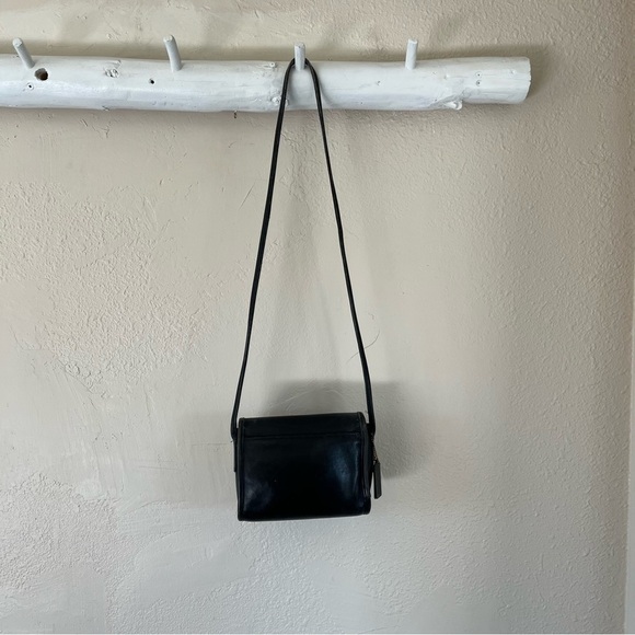 Coach | Black Leather Vintage Chrystie Bag - Picture 4 of 11